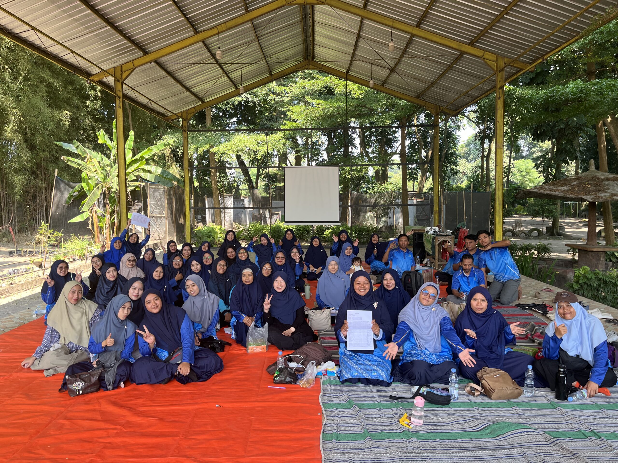 Bukan Sekadar Rapat! Raker Awal Tahun SDIT Bina Insani Hadirkan Semangat, Amanah, dan Kekompakan